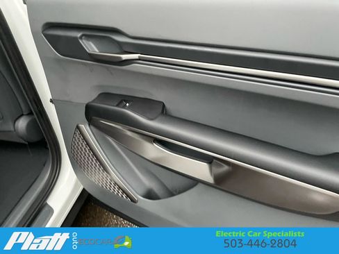 Used 2025 Kia EV9 Light Long Range image 43