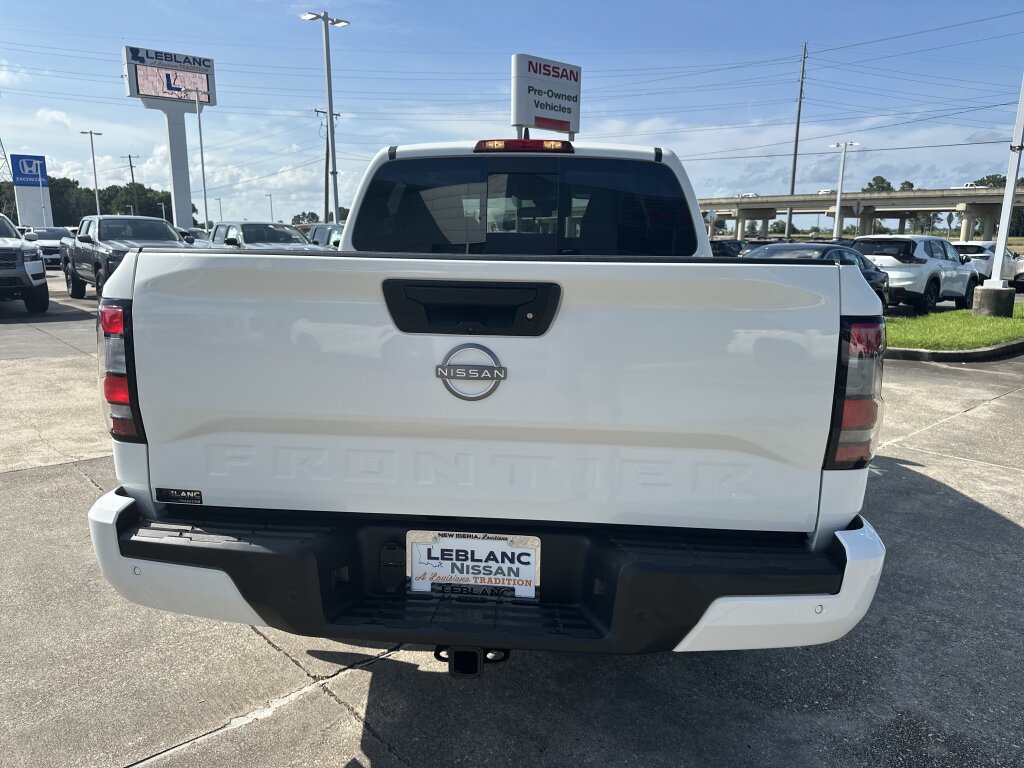 New 2026 Nissan Frontier SV w/ SV Convenience Package RWD image 9