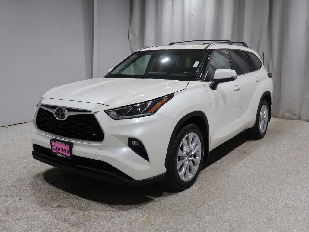 Used 2020 Toyota Highlander Limited AWD/4WD image 8