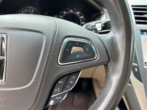 Used 2018 Lincoln MKZ Select w/ Select Plus Package FWD image 25