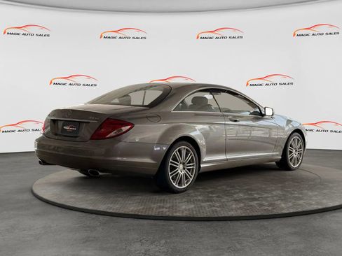 Used 2010 Mercedes-Benz CL 550 4MATIC image 5