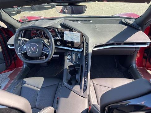 Used 2022 Chevrolet Corvette Stingray Preferred Conv w/ Z51 Performance Package RWD image 7