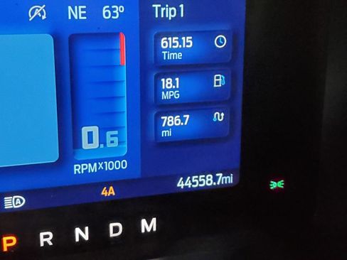 Used 2022 Ford Bronco Wildtrak image 39