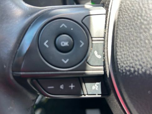 Used 2023 Toyota Corolla Cross AWD Hybrid w/ Moonroof Package image 13