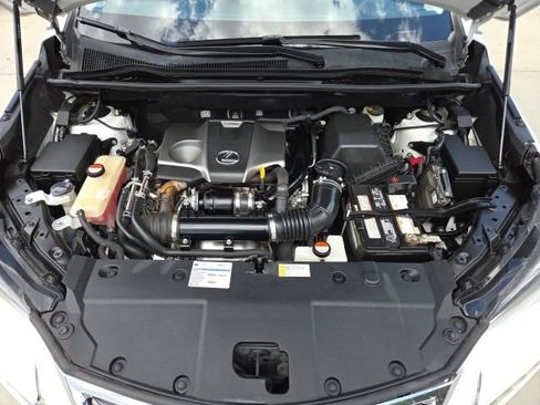 Used 2016 Lexus NX 200t FWD image 9