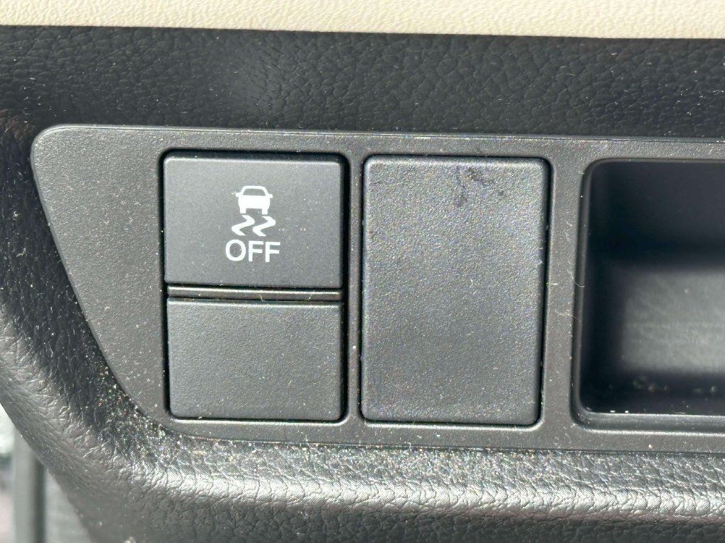 Certified 2024 Honda HR-V LX image 15