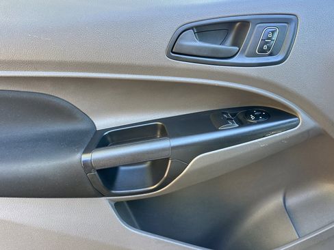 Used 2023 Ford Transit Connect XL image 10