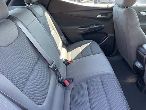 Used 2022 Chevrolet Bolt EUV LT w/ Comfort Package image 25