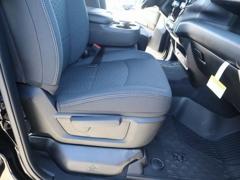 New 2026 RAM 2500 Tradesman AWD/4WD image 13