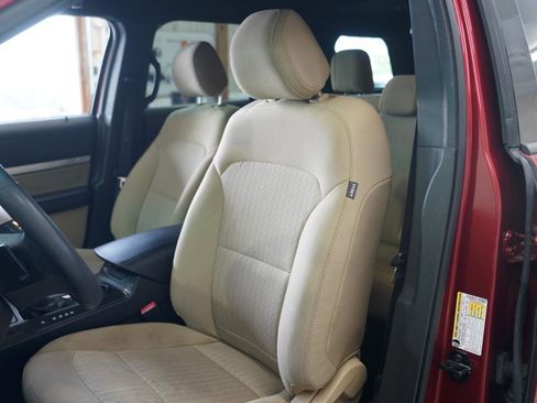 Used 2016 Ford Explorer FWD image 25