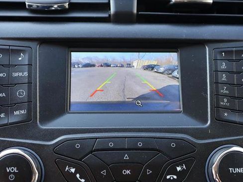 Used 2015 Ford Fusion SE image 18