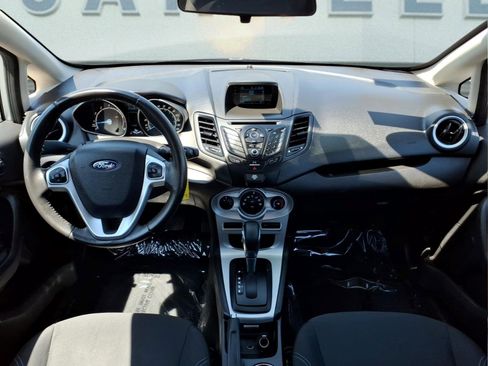 Used 2016 Ford Fiesta SE FWD image 11