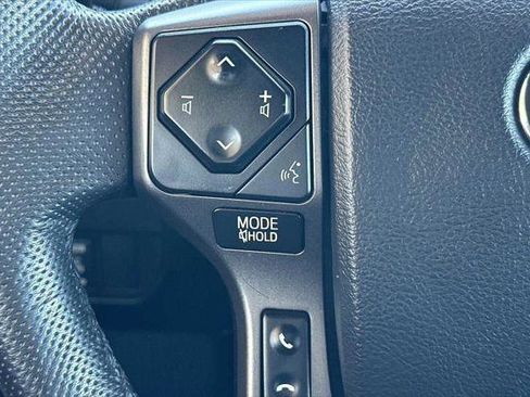 Certified 2020 Toyota Tacoma TRD Sport image 25