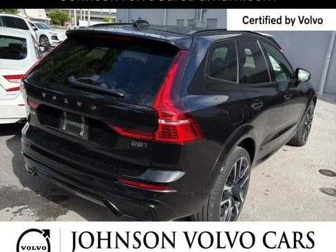 Used 2024 Volvo XC60 B5 Ultimate AWD/4WD image 3