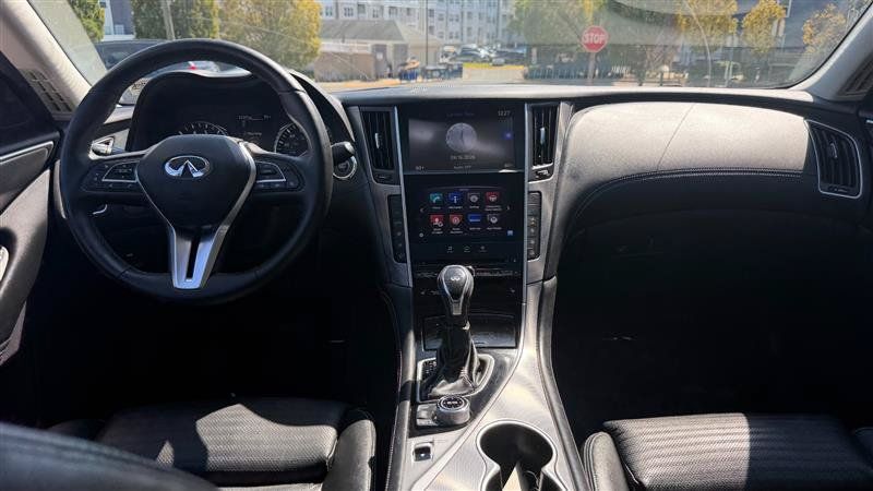 Used 2019 INFINITI Q50 Signature Edition w/ Cargo Package (L96) RWD image 23