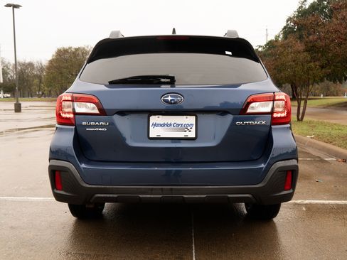 Used 2019 Subaru Outback 2.5i Limited w/ Protection Package #1 image 8