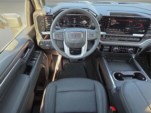 New 2025 GMC Sierra 2500 SLT w/ SLT Premium Package image 11