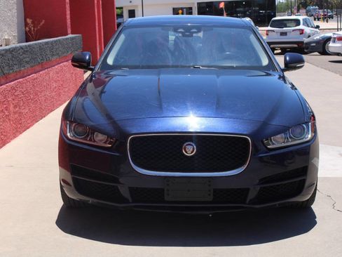 Used 2018 Jaguar XE Prestige AWD/4WD image 5
