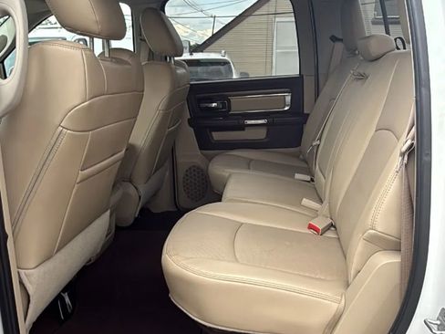 Used 2014 RAM 1500 Laramie image 13