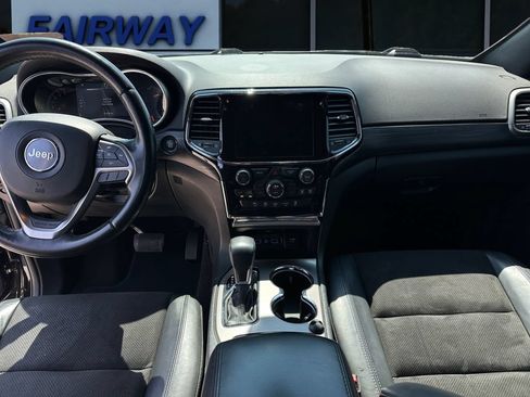 Used 2021 Jeep Grand Cherokee Laredo X RWD image 14