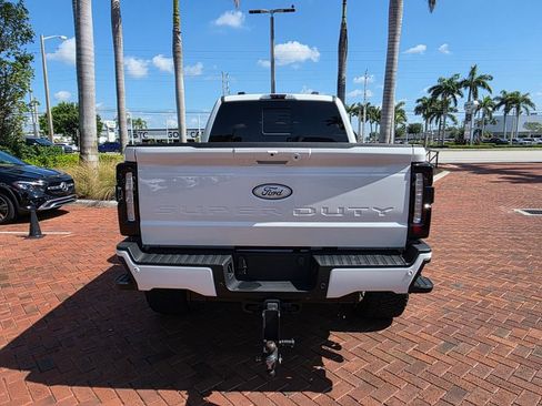 Used 2024 Ford F250 Lariat w/ Lariat Ultimate Package AWD/4WD image 5