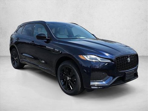 Used 2026 Jaguar F-PACE R-Dynamic S AWD/4WD image 3