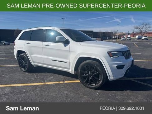 Used 2021 Jeep Grand Cherokee Laredo X image 1