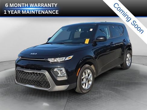 Used 2022 Kia Soul LX w/ Technology Package FWD image 1