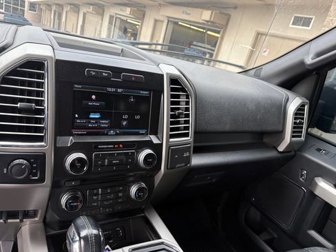 Used 2015 Ford F150 Lariat w/ Equipment Group 502A Luxury AWD/4WD image 21