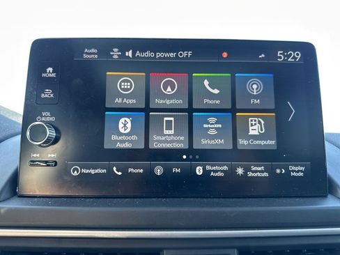 Used 2024 Honda Pilot Elite image 23