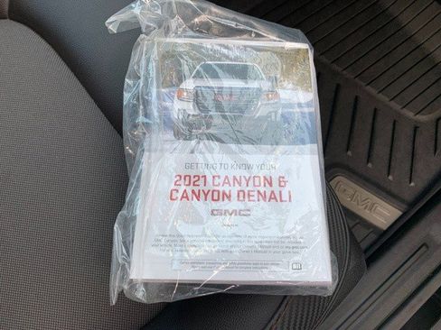 Certified 2021 GMC Canyon AT4 w/ Trailering Package AWD/4WD image 15