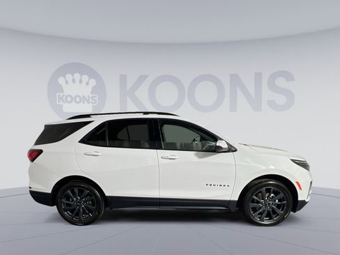 Used 2022 Chevrolet Equinox RS image 8