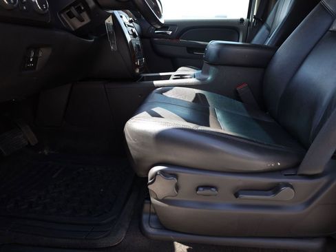 Used 2012 Chevrolet Tahoe LT AWD/4WD image 11