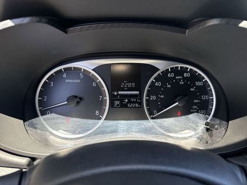 Used 2024 Nissan Versa S w/ S Plus Package image 18