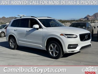 Used 2019 Volvo XC90 T5 Momentum w/ Multimedia Package