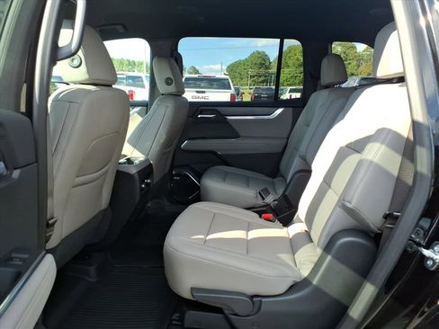 New 2026 GMC Acadia Elevation w/ Elevation Premium Package image 21