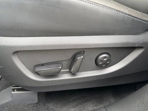 Certified 2024 INFINITI QX50 Luxe image 11