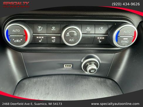 Used 2020 Alfa Romeo Stelvio Sport Utility 4D w/ Cold Weather Package image 23