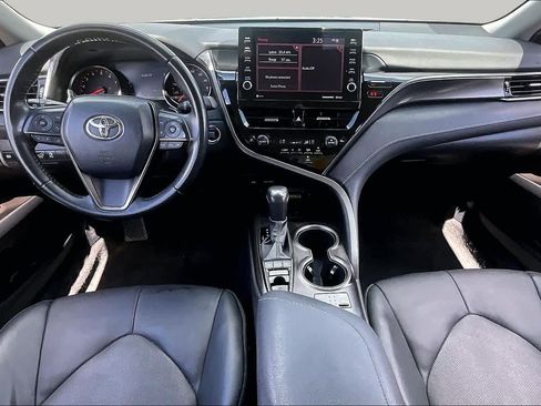 Used 2023 Toyota Camry XSE FWD image 15