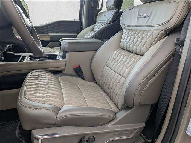 New 2027 Ford F350 Platinum w/ Platinum Plus Package AWD/4WD image 4