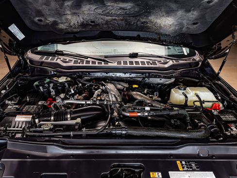 Used 2024 Ford F250 Limited w/ FX4 Off-Road Package image 31