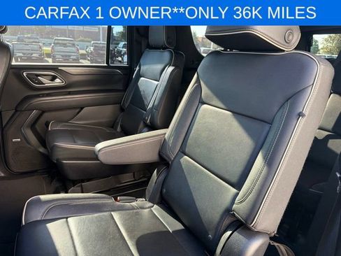 Used 2022 GMC Yukon XL SLT w/ SLT Luxury Package AWD/4WD image 22