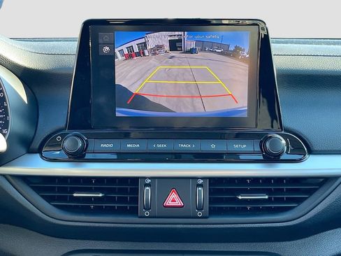 Certified 2023 Kia Forte LXS image 12