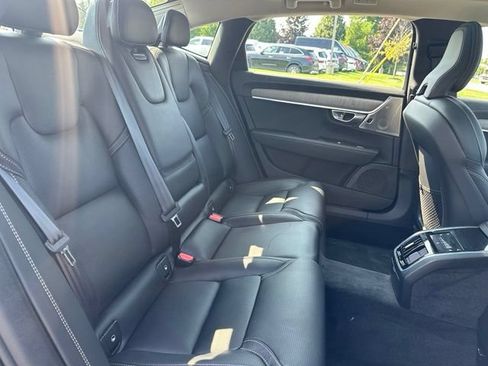 Used 2023 Volvo S90 B6 Ultimate w/ Lounge Package AWD/4WD image 31