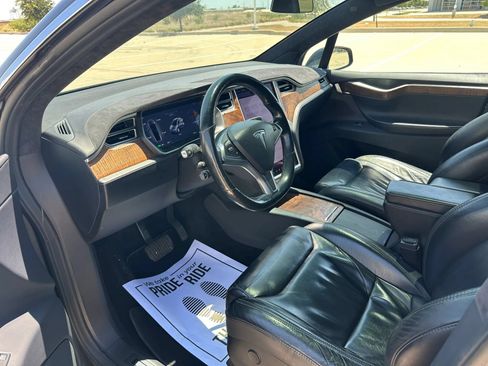 Used 2017 Tesla Model X 100D AWD/4WD image 7