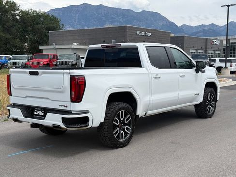 Used 2019 GMC Sierra 1500 AT4 w/ AT4 Premium Package AWD/4WD image 9