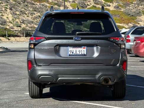 Used 2026 Subaru Forester Premium image 5