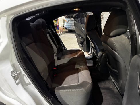 Used 2018 Dodge Charger SXT w/ Blacktop Package image 22