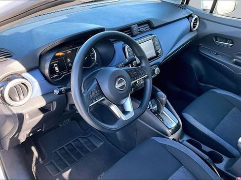 Used 2023 Nissan Versa SV FWD image 16
