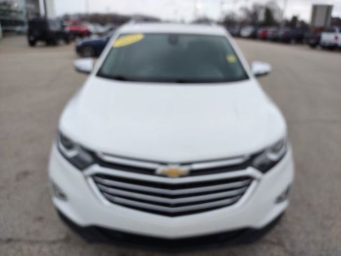 Used 2021 Chevrolet Equinox Premier AWD/4WD image 9